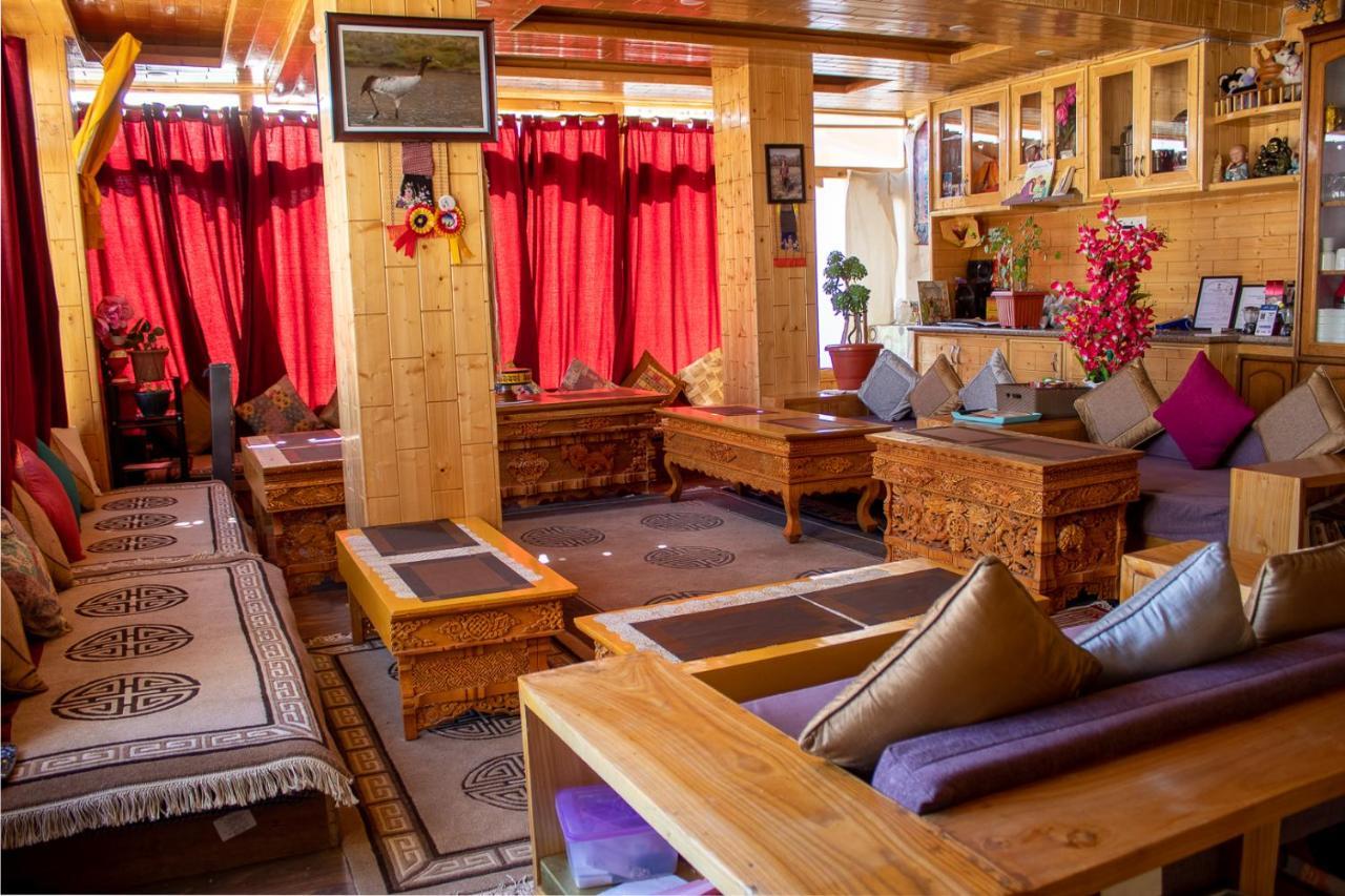 Laksdup Guest House レー エクステリア 写真