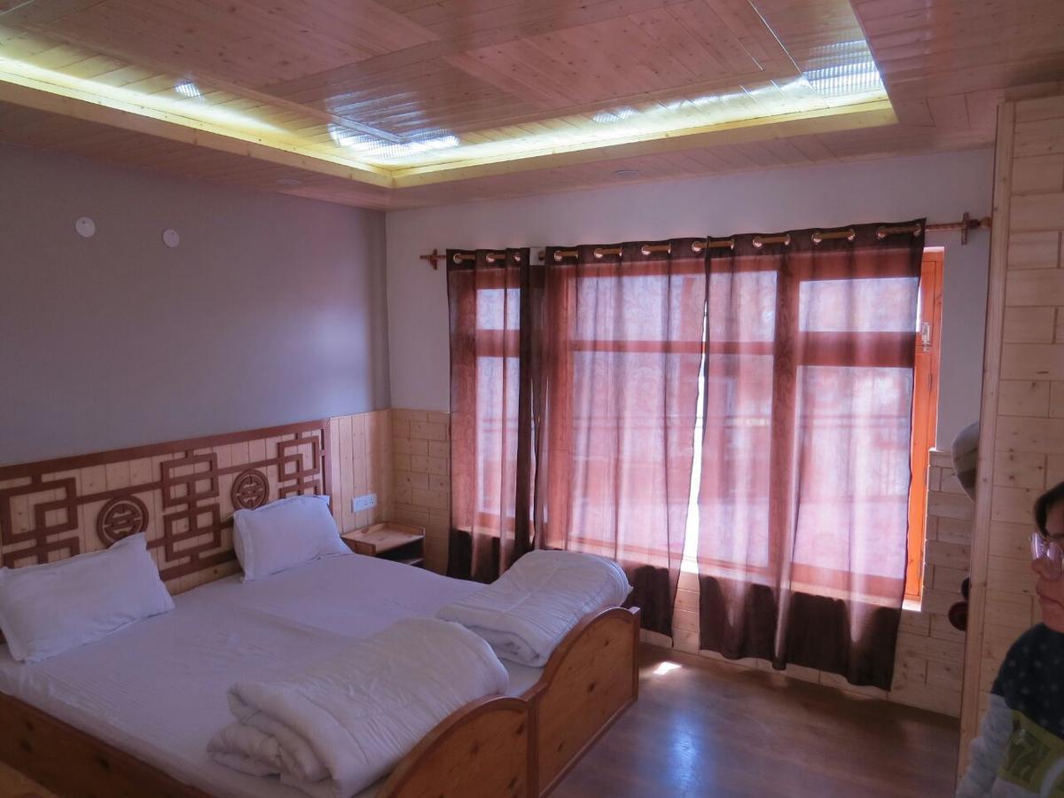 Laksdup Guest House レー エクステリア 写真